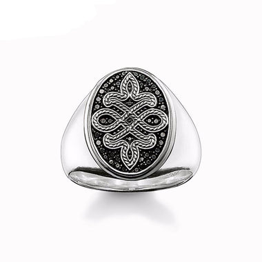 Luxurious Signet Ring