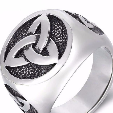 Vintage Engraved Knot Ring